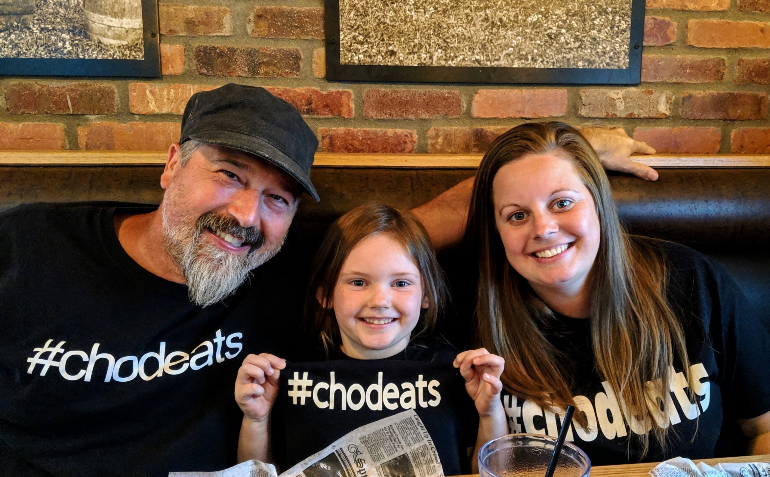 chodeats-with-family